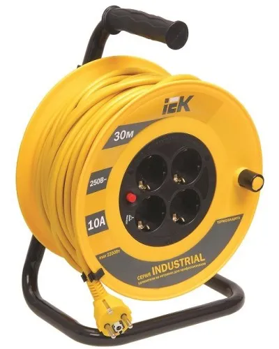 УК50 4 места, 50м (WKP15-16-04-50). Удлинитель на катушке Industrial. IEK в Саратове