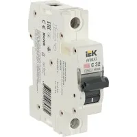 M06N 1P C 32А 6кА ARMAT (AR-M06N-1-C032). Автоматический выключатель. IEK