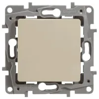 Выключатель 10AX-250В ETIKA, слоновая кость (672301). Выключатель. LegranD